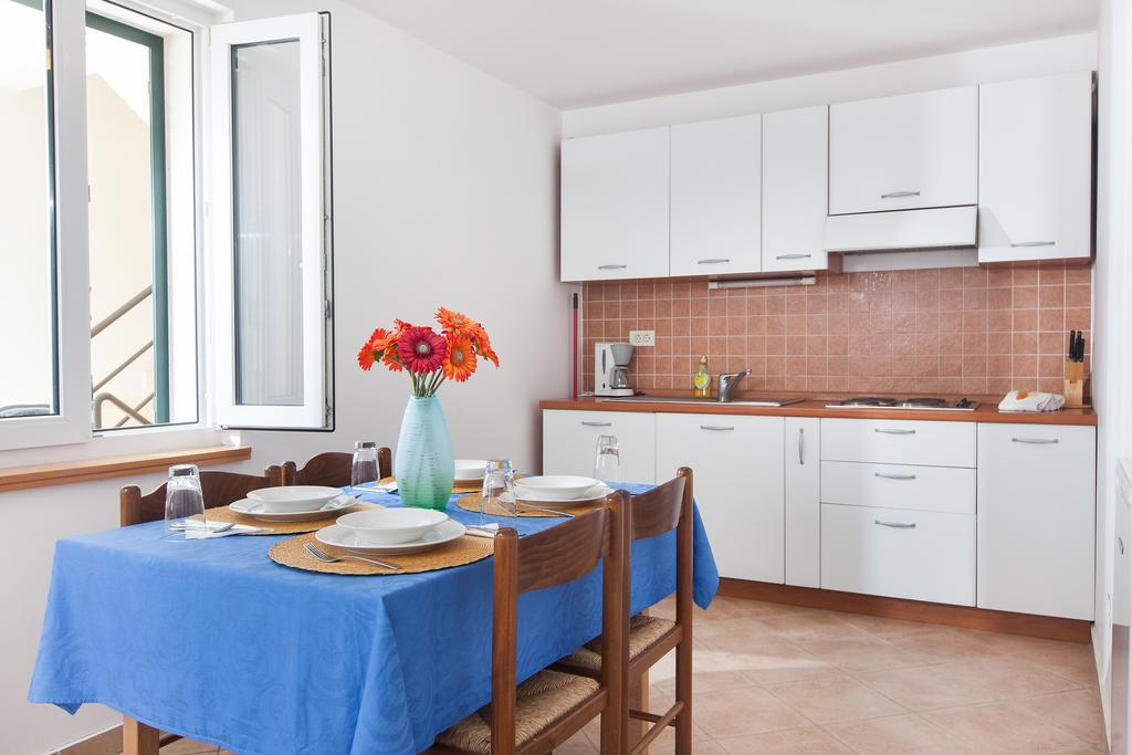 פודגורה Villa Helena חדר תמונה